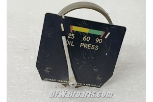 824157, 444-688, Piper Aircraft Oil Pressure Cluster Gauge Indicator