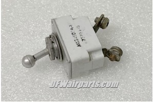 7270-1-10, MS24509A-10, 10A Klixon Aircraft Toggle Circuit Breaker